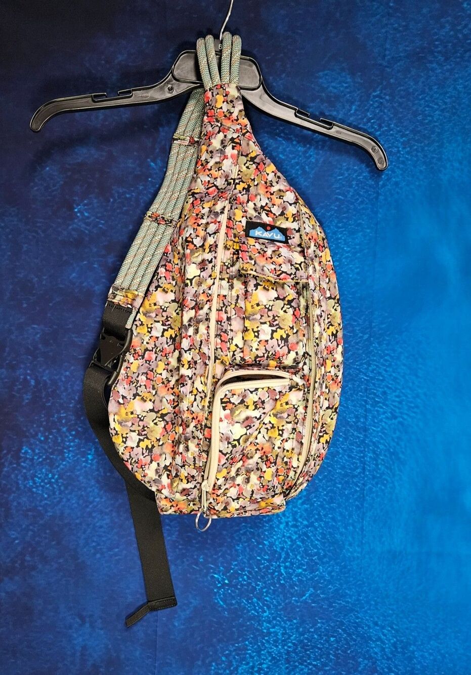 KAVU WILD SPOTS Rope Sling Bag Crossbody Backpack Cotton Canvas Mini Hiking Camp